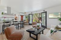 Private Garden and Family Friendly - Bed and Breakfast Summerland