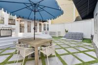 Haile Village Hideaway 3 Beds with Crib and Hot Tub Near UF - Chambres d'hôtes Gainesville