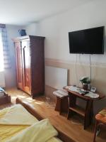 Chambre Triple avec Salle de Bains Privative