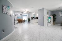 Gorgeous 3 BR home minutes from Siesta Key - Edgewater Bungalow - Ferienwohnung Sarasota