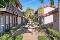 Gorgeous Lido Key condo - 6 minute walk to beach - B&B Sarasota