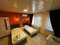 Budget Triple Room