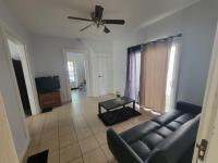 Spacious 3-bedroom apartment in Dayton - B&B