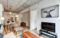 Le CINQ - B&B Montreal