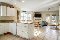 Spacious 4-Bedroom Ocean Block Townhouse in Ocean City, Perfect for Families & Group Trips - Chambres d'hôtes Ocean City