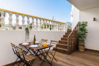 Santa Eulália 2-Bedroom Apartment - Swimming Pool - Wifi - Bed and Breakfast Albufeira