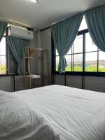 The Neighbors - B&B Chanthaburi