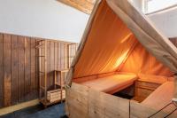 Farma Slunečný Dvůr apartmány a family stany střecha pod střechou - Chambres d'hôtes Heřmanův Městec