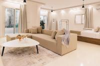 Deluxe One-Bedroom Apartment with City View