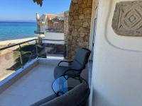 Beachfront Bliss Polychrono - Ferienwohnung Políkhronon