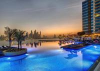 The Palm Panorama Chic Apartment with Open Sea Views Managed by SunnyHomes - B&B Dubai