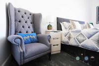 Stunning Victorian pub conversion apartment - B&B
