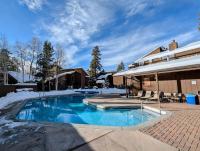 Wild Irishman 1059 by SummitCove Lodging - B&B Keystone