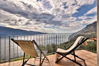Casa Azzurro Lago - Theater Home - B&B