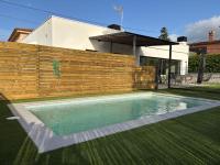 ESPECTACULAR CASA EN LLAGOSTERA - Costa Brava, CON PISCINA - B&B Llagostera