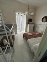 One-Bedroom Apartment with Balcony