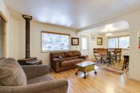 Stay Near Big Trees, Bring Your Pets Arnold Cabin - B&B Arnold