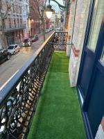 Sweet apartment with belcon - B&B Brussels