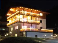 Alpenmond Appartment Halbmond - Ferienwohnung