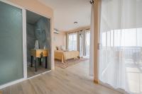 Suite with Mountain View