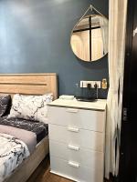 Silksky - Modern Design, Awesome City View, Free Parking, Free Netflix account, 200mbps WIFI, Privacy, - Chambres d'hôtes Serdang