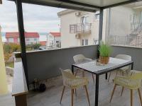 Apartment mit 2 Schlafzimmern und Balkon