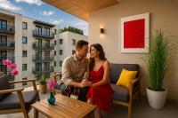 Luxury Apartment with Air Conditioning and Balcony