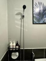 Cozy 3BR Bungalow House with Netflix & Games - B&B Davao