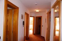 Apartment mit Balkon