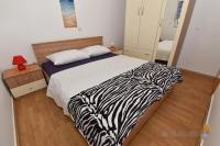 Appartamento con 2 Camere da Letto, Terrazza e Vista Mare