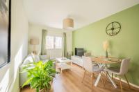 Le Bicolore ~ Rue calme ~ Centre-ville - Bed and Breakfast Narbonne