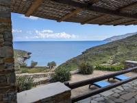 Tranquil Seaside Escape - Bed and Breakfast Kýthnos