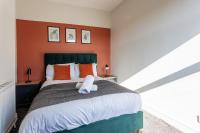 Charming 4BR Home in Darlington Near Town Centre - Chambres d’hôtes Darlington