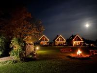 Cztery Czaple - całoroczne domki wczasowe na Kaszubach - B&B