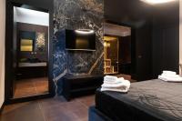 Black Room Suite and SPA - Bed and Breakfast Carini