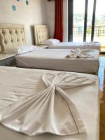 Habitación compartida femenina de 4 camas