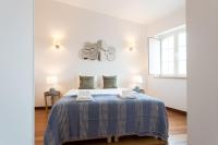 Alfama Modern Two Bedroom Apartment w River View and Parking by LU Holidays - Chambres d'hôtes Lisbonne