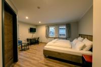 Quadruple Room with Private Bathroom