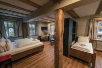 Triple Room with Private Bathroom