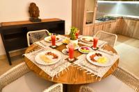 Villa Leona Seminyak - B&B