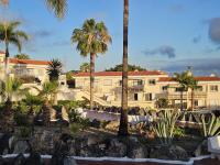 Los Cristianos Relax Green Appartament - Chambres d'hôtes Chayofa