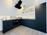 BIG Penthouse - 3-Bedroom - 2-Bathroom - Sleeps 8 - Ferienwohnung Bournemouth