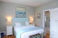 Queen Room with Spa Bath
