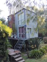 1 Bedroom Cabin with Living room