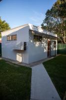 Relaxing Guest Home Near Airport - B&B