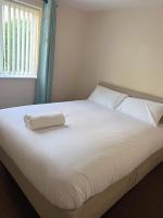 Double room near Trafford Centre - B&B