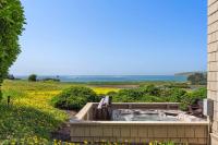 Breathtaking Views of the Pacific Ocean Rooftop Balcony Gourmet Kitchen and Hot Tub overlooking Golf Course - Chambres d'hôtes Bodega Bay