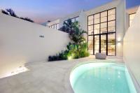 Vesna Townhouse Berawa by BREIG - B&B Canggu