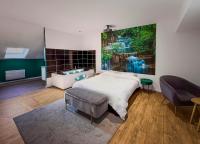 Studio Design N3 avec Jacuzzi & Ambiance Cozy - B&B Roubaix
