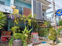 Katika Home 2 - B&B Ban Khlong Haeng